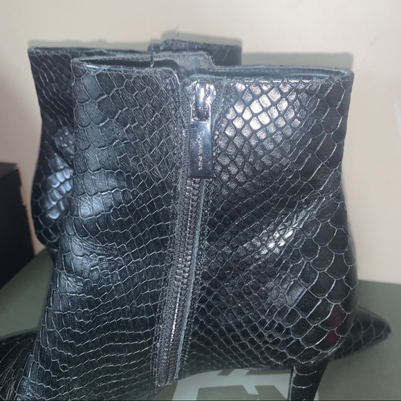Michael Kors black python booties - Picture 10 of 11
